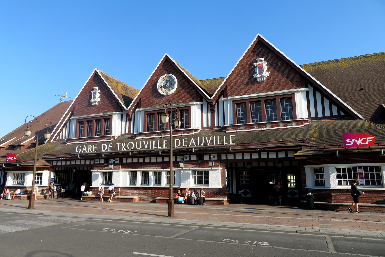 gare-de-trouville-deauville