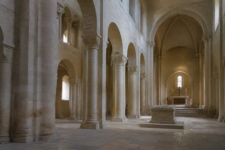 Chœur de l'église abbatiale de la Trinité à l'Abbaye aux Dames de Caen