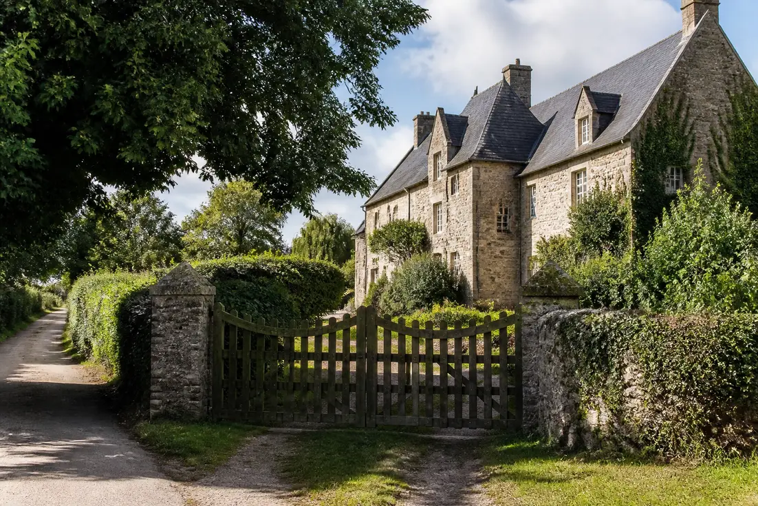 que devient la maison de jean gabin dans le domaine normand de l'Orne